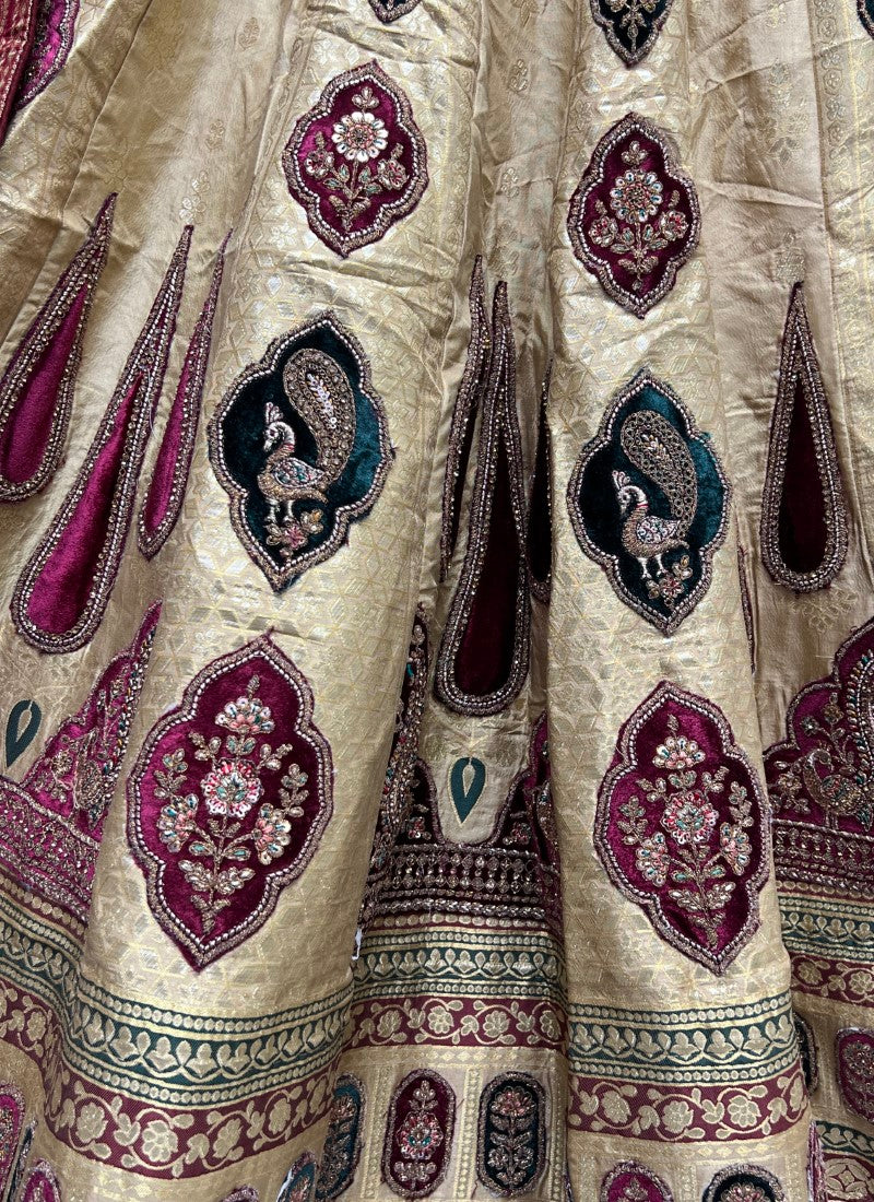 Velvet Embroidered Patch work on Banarasi Fabric Designer Partywear Lehenga choli Pista