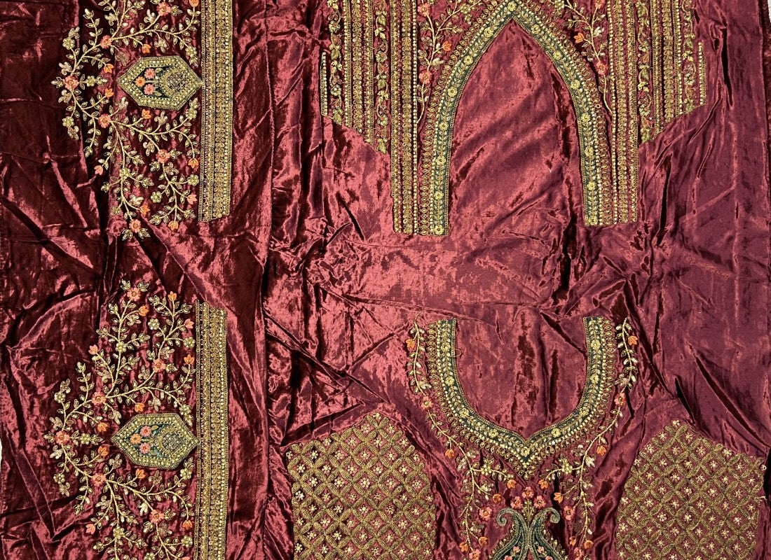 Six meter flair Fancy Embroidered Crafted Designer bridal Lehengacholi Chicku