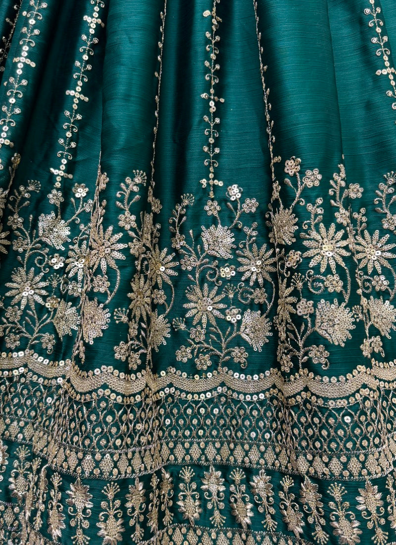 Sober Embroidered Fascinating color range Lehengacholi in Sacramento