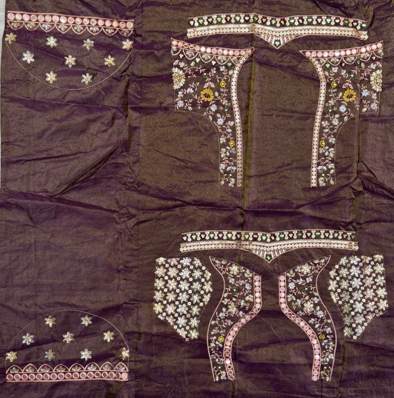 Exquisite look couture patterned partywear with beautiful dupatta Lehengacholi in Peach