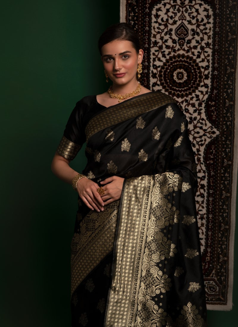 Silk Crafted with selected Zari and dhaga matching extra ordinary Silk Saree Black