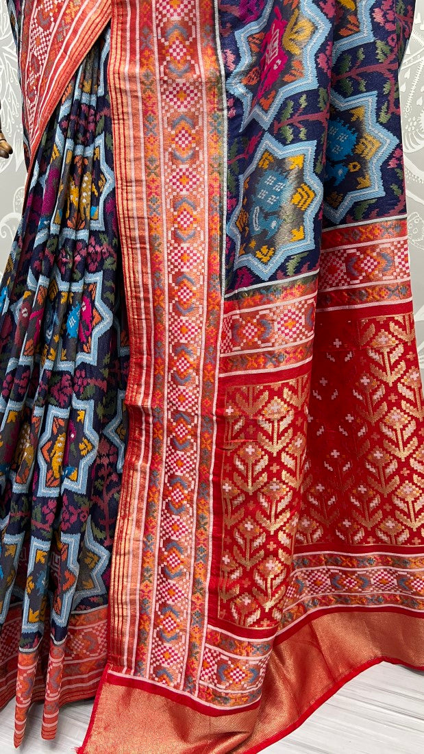 Pure Meena Silk and Dyed Silk Thread Crafted Authentic Patola Saree