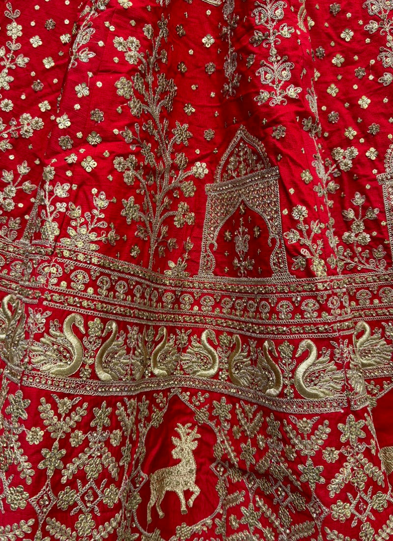 Various embroidery pattern crafted in heavy silk fabric Partywear Lehengacholi in Red Colour