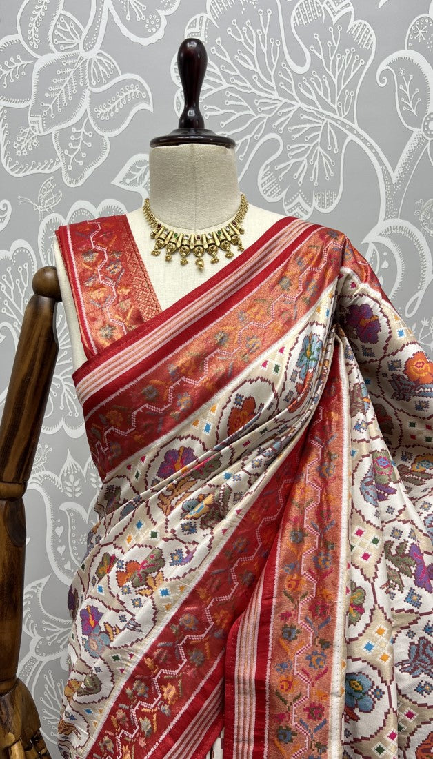 Pure Meena Silk and Dyed Silk Thread Crafted Authentic Patola Saree Red