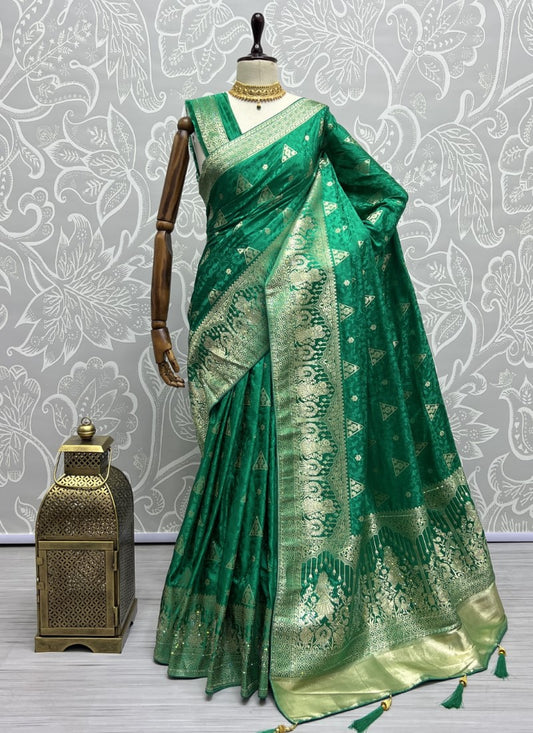 Green Shining Silk Weaving in mettalic Zari Silk Saree With Blouse