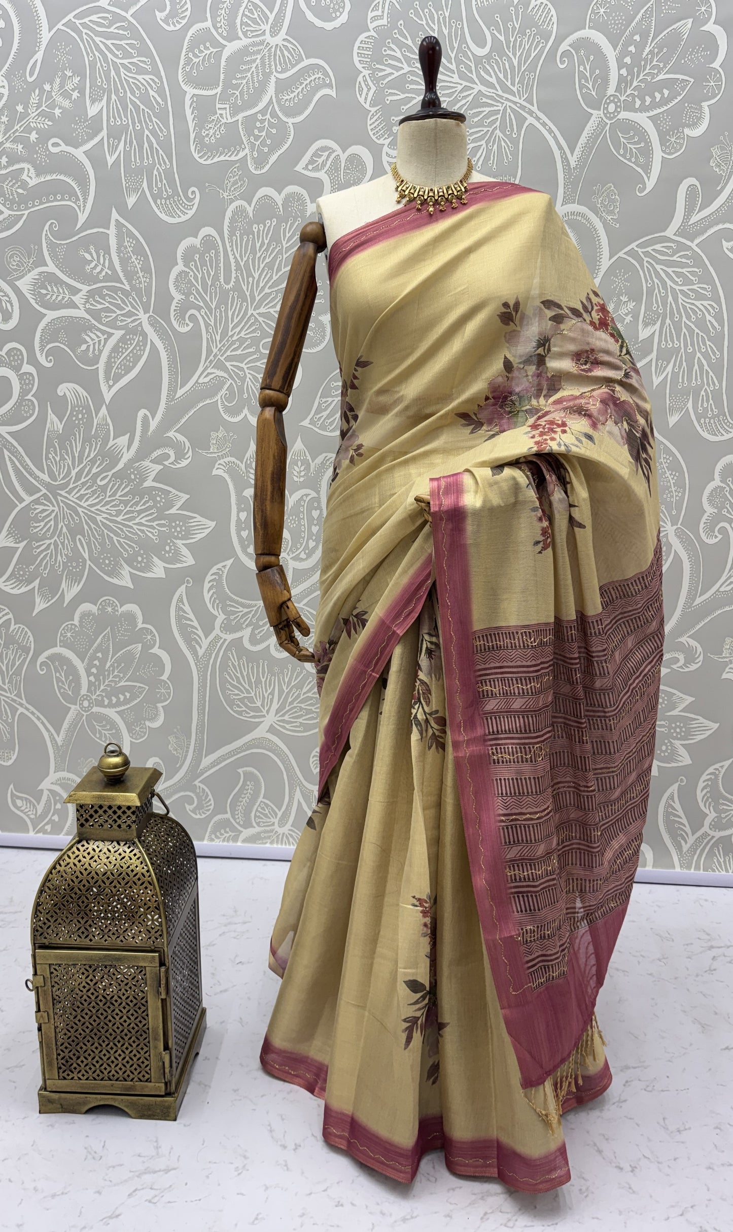 Floral Printed Virana Silk Designer Saree with Elegant Dori Work and Matching Blouse
