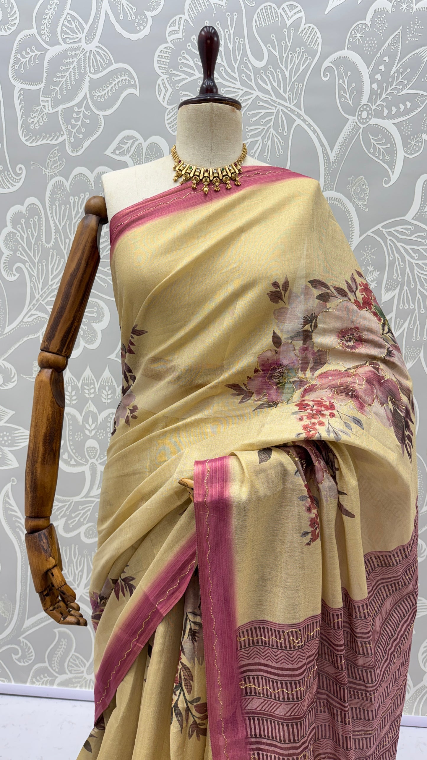 Floral Printed Virana Silk Designer Saree with Elegant Dori Work and Matching Blouse