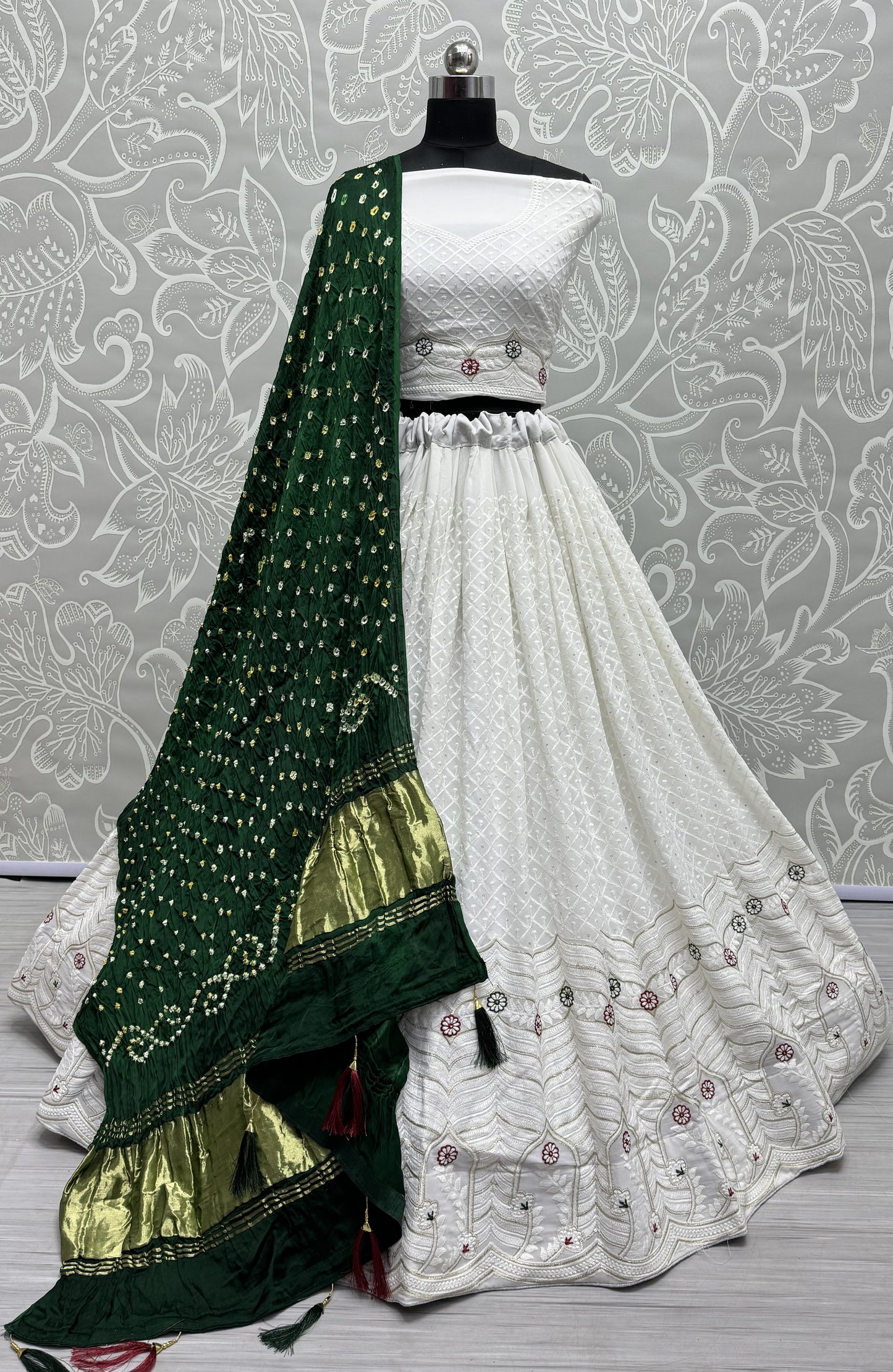 Georgette fabric cotton thread work Lehengacholi with pure Bandhani dupatta